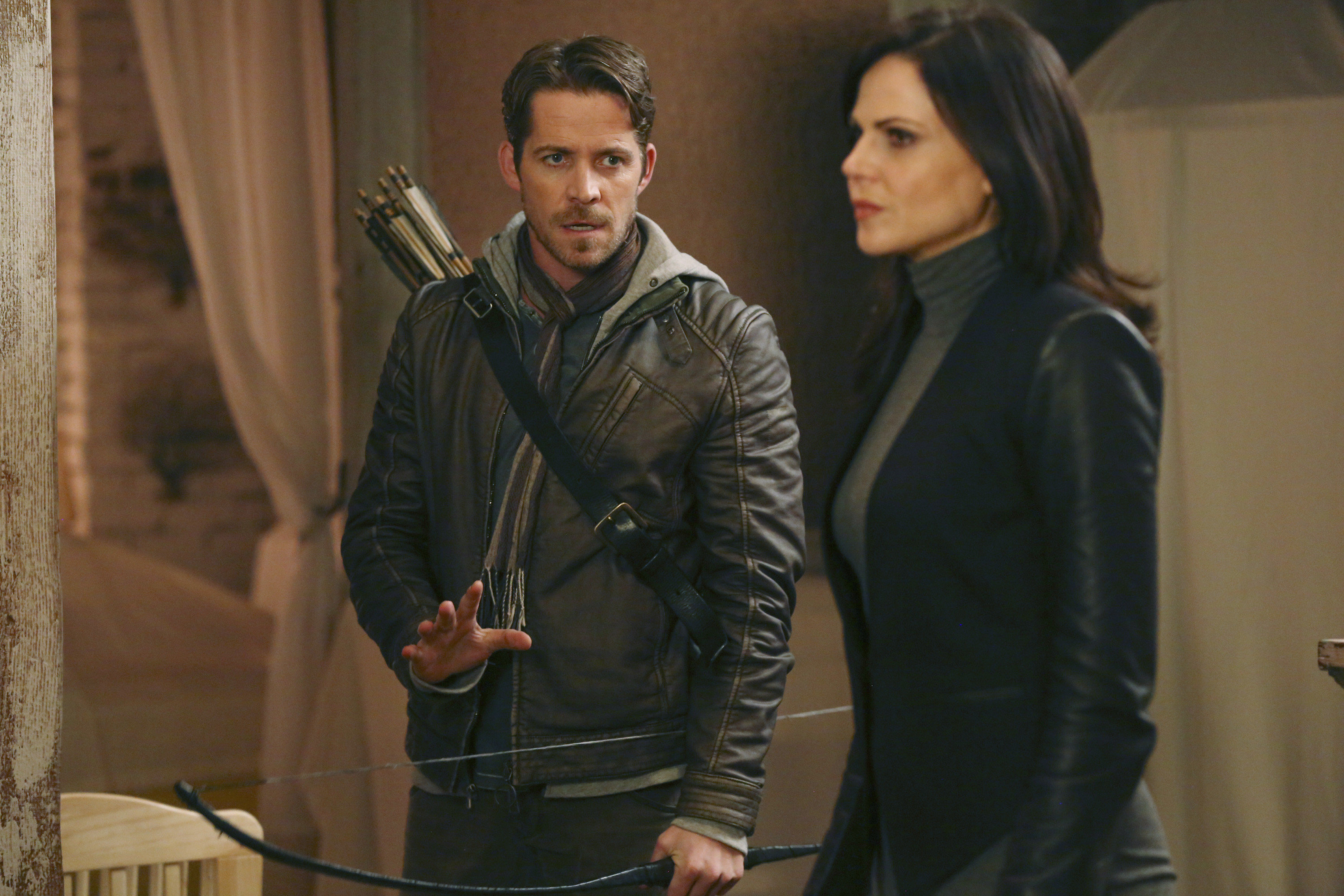 Once Upon a Time Season 5 Sneak Peeks: Hades Blackmails Gold in Episode ...