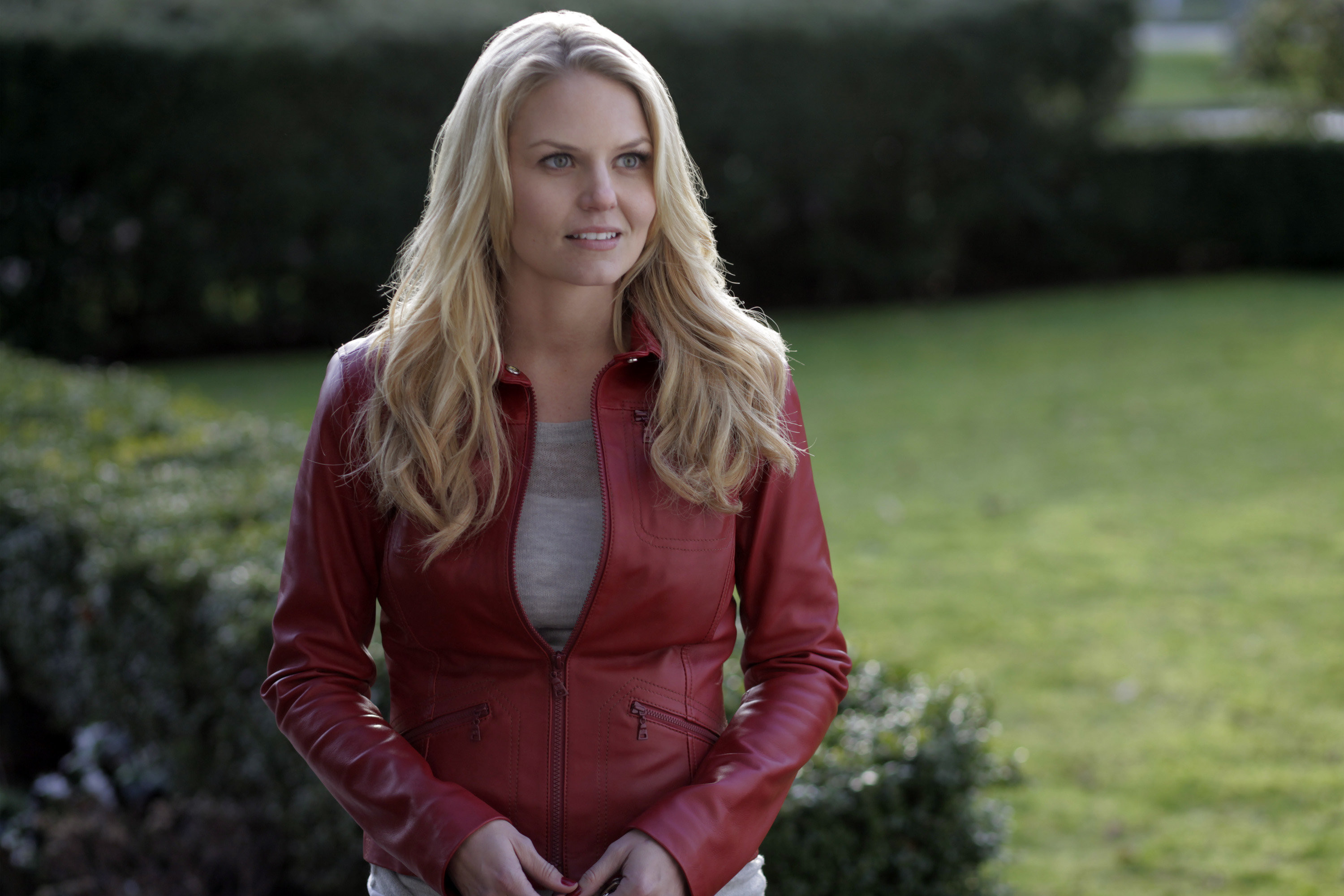 7 Easy Halloween Costumes From Once Upon A Time Once Upon A Time