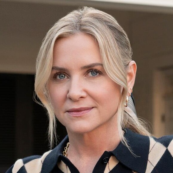 Jessica Capshaw