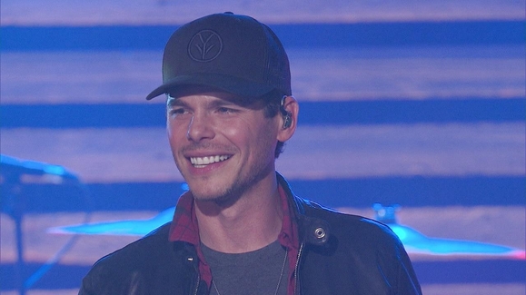 The Bachelorette - Exclusive Music Performance by Granger Smith