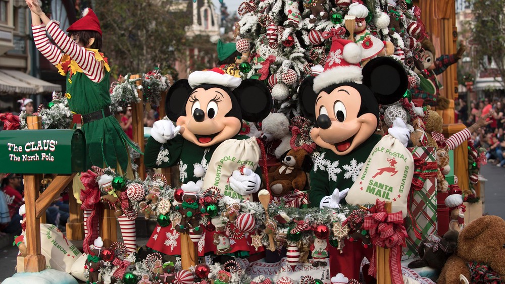 Watch the Disney Parks Magical Christmas Day Parade December 25! | ABC ...