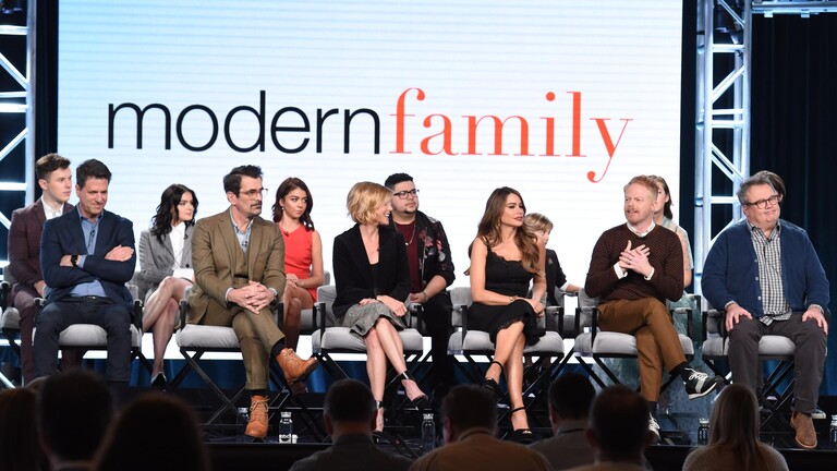 Modern Family and HTGAWM Series Finales, The Baker and the Beauty and more from the 2020 TCAs! ABC Updates