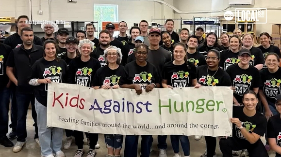 'Kids Against Hunger United' brings a food pantry to a Pennsylvania school community