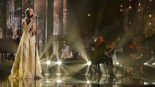 Oscar Nominated Songs and First Live Coast-To-Coast Vote Determines "American Idol" Top 9