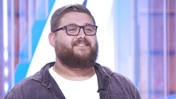 Che Impresses Judges with 'Mirror' Cover – Emotional Audition on American Idol