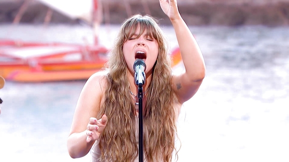 Drew Ryn Wows With Avril Lavigne's 'I'm With You'
