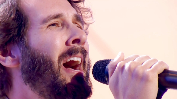 Josh Groban Stirs Emotions With 'Be Alright'