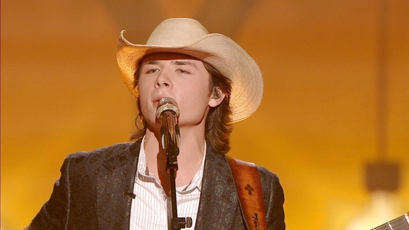 John Foster Honors George Strait with Tender 'I Cross My Heart'