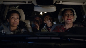 Watch black-ish Season 1 Episode 12 Martin Luther Skiing Day Online