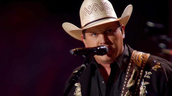 WATCH: Jon Pardi Performs 'Your Heart Or Mine' - CMA Fest 2023 Video ...