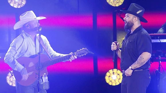 Cody Johnson and Carin Leon Perform 'She Hurts Like Tequila' at CMA Fest 2025