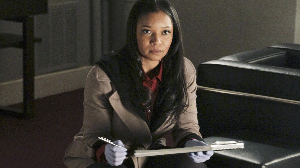 Castle Saison 4 Episode 13 Watch Castle Season 4 Episode 13 An Embarrassment of Bitches Online