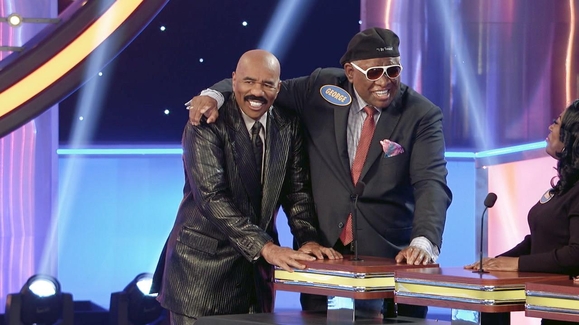 George Wallace vs. Lil Rel Howery and Bobby Flay vs. Carla Hall