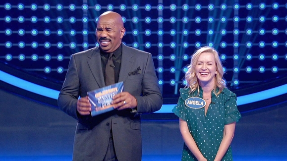 Watch Celebrity Family Feud Tv Show Abc Com