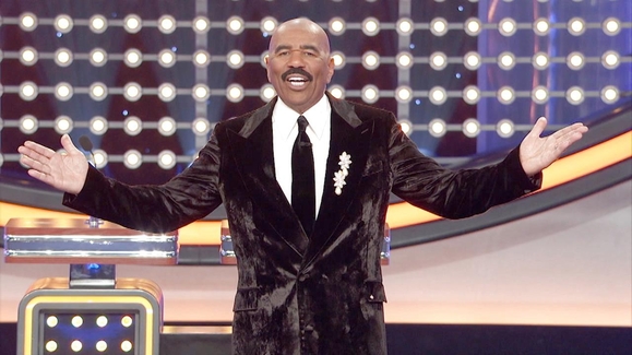 Celebrity Family Feud - NEW THURSDAYS 8/7c
