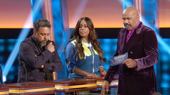 The Rookie vs. The Rookie Feds and Lauren Lapkus vs. June Diane Raphael