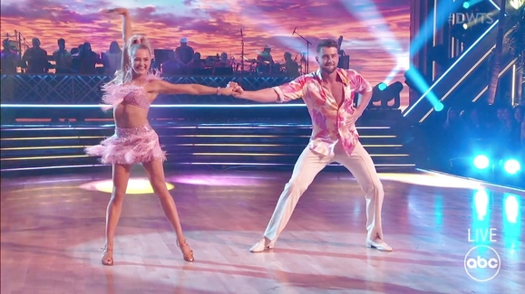 WATCH: Harry Jowsey and Rylee's Latin Night Salsa Video | Dancing with