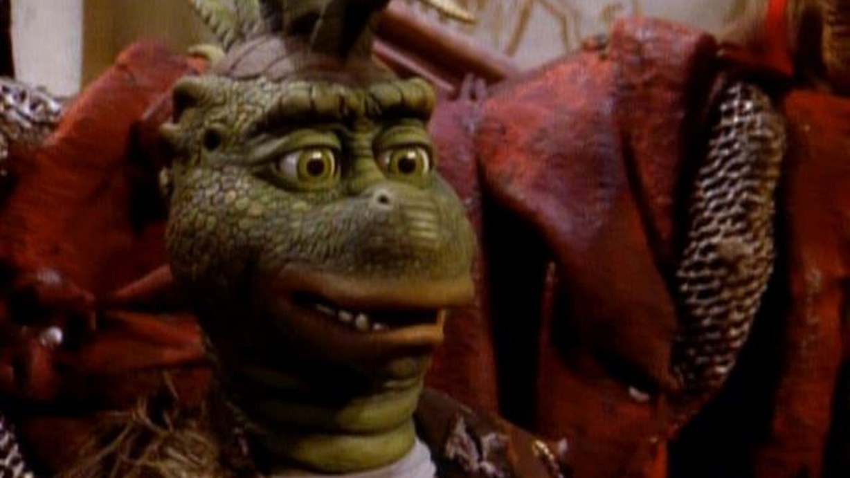 Watch Dinosaurs Season 2 Episode 16 Leader Of The Pack Online