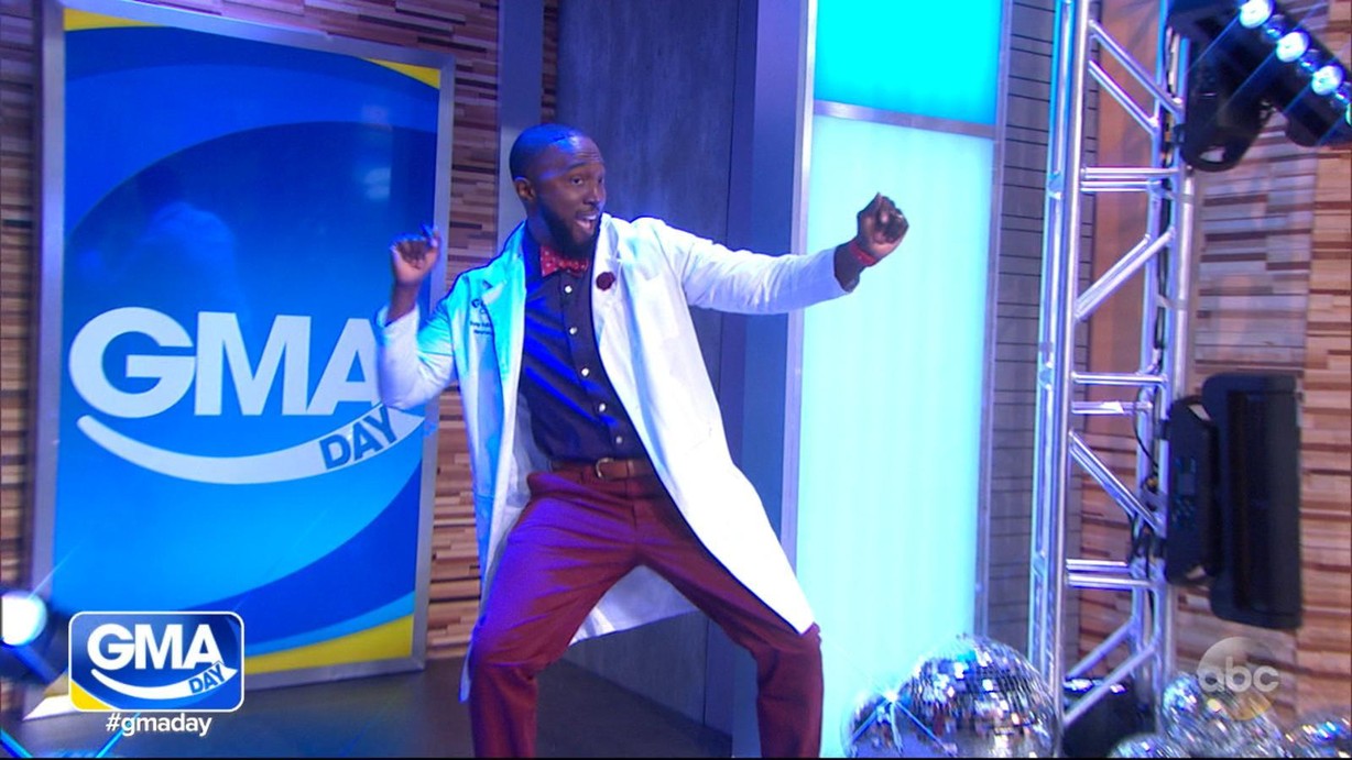 GMA3: Strahan, Sara & Keke: 09/12/18: Real-Life 'Dancing ...