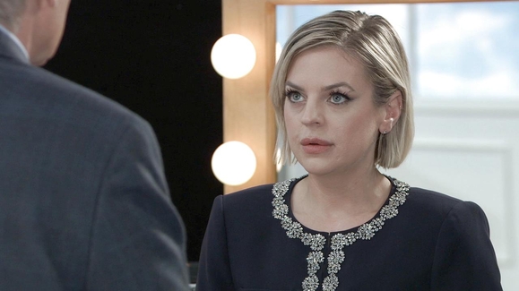GH Sneak: Maxie Needs Martin's Advice