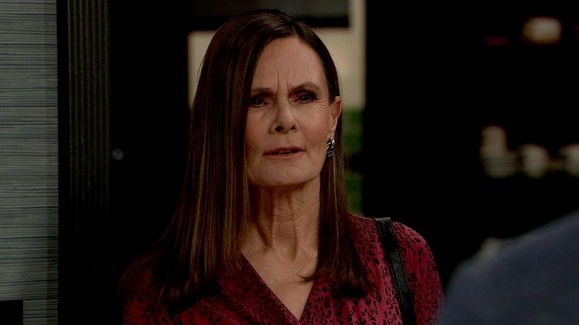 GH Sneak: Lucy Asks Ethan Why He's in Port Charles