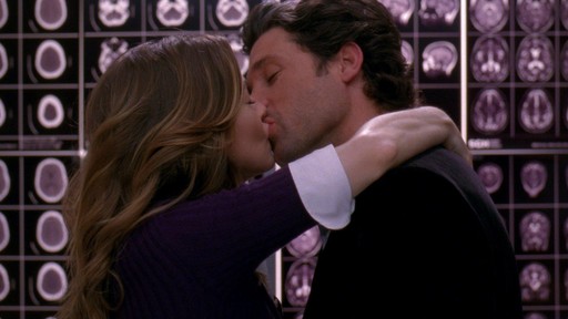 5 Most Memorable Meredith And Derek Moments Ever Grey S Anatomy