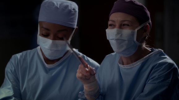 Meredith Teases Alex about His Past Relationships