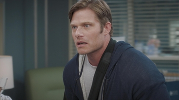 Watch Grey's Anatomy Season 22 Episode 6 When I Crash Online