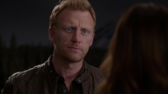 Owen and Meredith Find Out About Amelia's Tumor