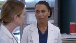 WATCH: April Leaves Jackson for a Combat Zone Video | Grey's Anatomy