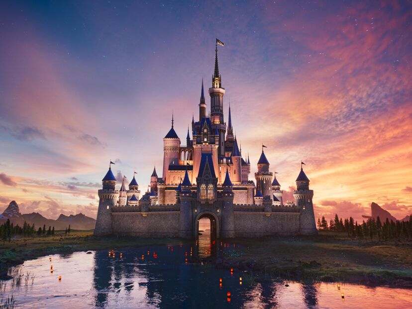 New disney logo. Уолт Дисней компания. Логотип Уолт Дисней замок. Walt Disney Company компания Уолта Диснея. Дисней 100 лет.