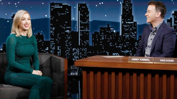 WATCH: Iliza Shlesinger on Her New Baby Girl, Inducing Labor to Go on