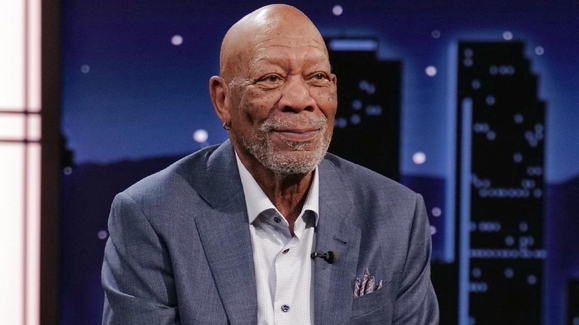 Morgan Freeman on Old White Men Presidents, Shawshank's 30th Anniversary  and He Narrates a Funny Video