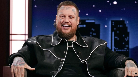 Jelly Roll on Losing Weight, Giving the Titans a Pep Talk, Touring the World and Buying a Huge Farm