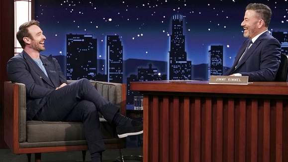 Charlie Cox on Early Days in LA with Dornan, Pattinson, Garfield and Redmayne and Shooting Daredevil