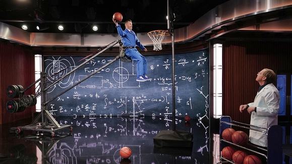 Anti-Gravity Dunking and Velcro Battle with Jimmy Kimmel and Science Bob Plfugfelder