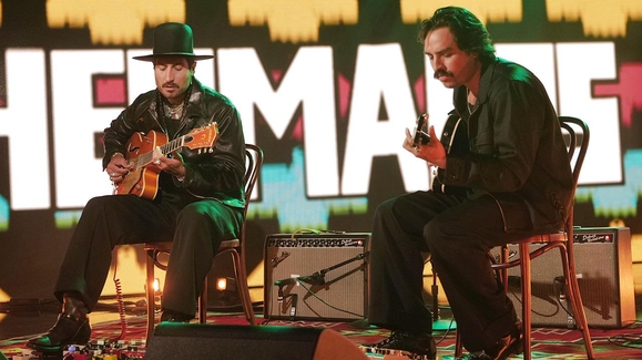 Hermanos Gutierrez – Sonido Cosmico