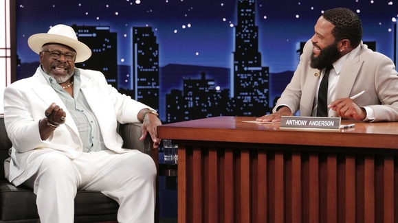 Cedric The Entertainer on Losing Weight in Mexico, Broadway Return and Traveling with Anthony Anderson