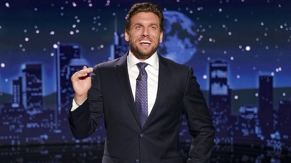 Guest Host Chris Distefano on Angering His Mother-In-Law, Insane Requests from Friends and Who's High?