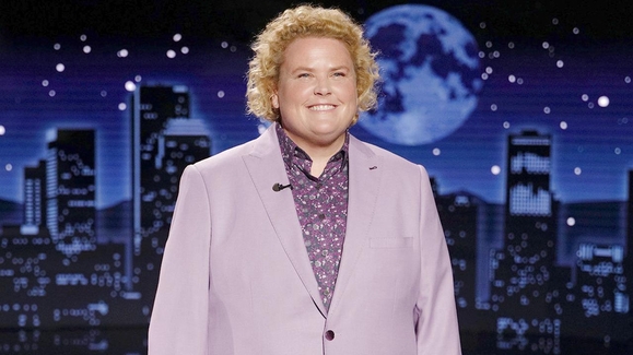 Guest Host Fortune Feimster on Trump Saying Jimmy Will Be Canceled and Coldplay Cheating Aftermath