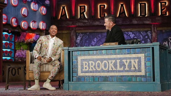 Josh Johnson on Having Identity Stolen While on a Date, Hosting The Daily Show and Living in Brooklyn