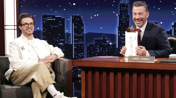 Oliver Jeffers on Becoming an Illustrator, His Amazing Children's Books and What His Kids Think of Him