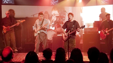 Ed Sheeran Performs Drive with Dave Grohl, Blake Slatkin, Rami Jaffee, Pino  Palladino and John Mayer!
