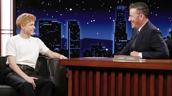 Mae Martin on Starting Stand-Up at 13, Getting a Drivers License and Casting Spells in the Bathtub