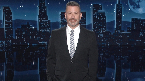 Trump Chickens Out After Threatening a Whole Civilization with Death and Even Crazies Think He's Crazy