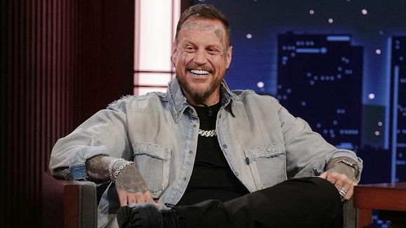 Jelly Roll on Losing Almost 300 Pounds, Guest Hosting Kimmel and Doing Stand-Up Comedy