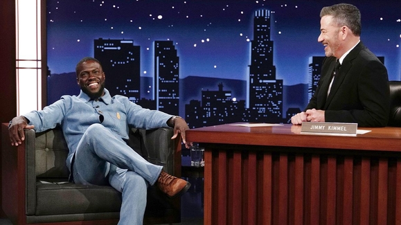 Kevin Hart on His Family's Reaction to His Roast, Rooting for the Knicks and Talking Trash Courtside