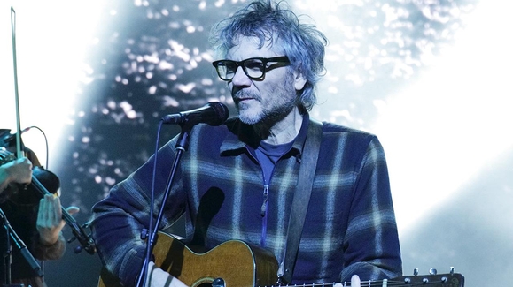 Jeff Tweedy – Out in the Dark