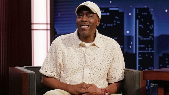 Arsenio Hall on Impact of His Talk Show, Meeting Richard Pryor and Michael Jackson and New Memoir