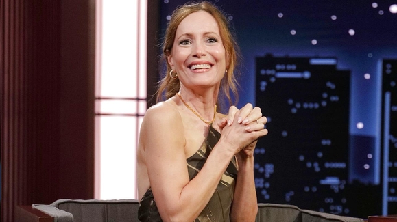 Leslie Mann on Experimenting with Drugs with Husband Judd Apatow and Viral Spa Weekend Video